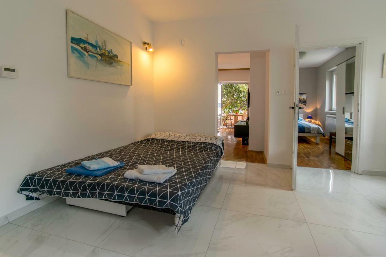 Apartments Elza Порторож Экстерьер фото