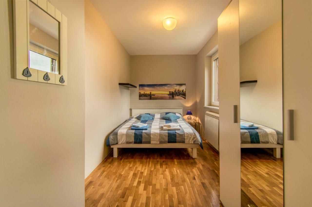 Apartments Elza Порторож Экстерьер фото